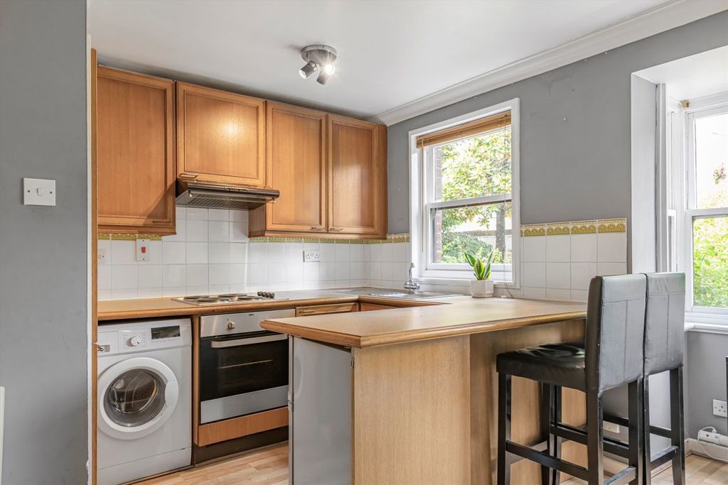 Property photo 2 of 4