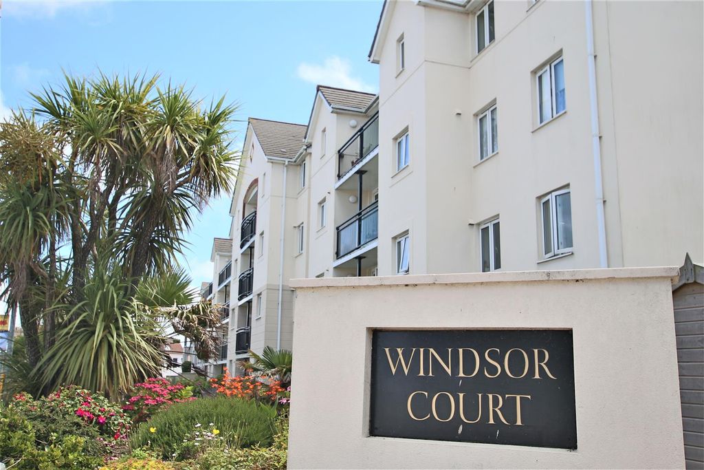 1 bed property for sale Newquay