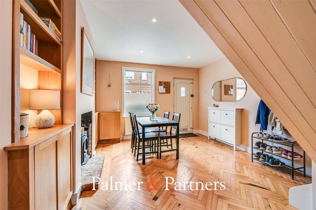 Property photo 3 of 19 Picture No. 11