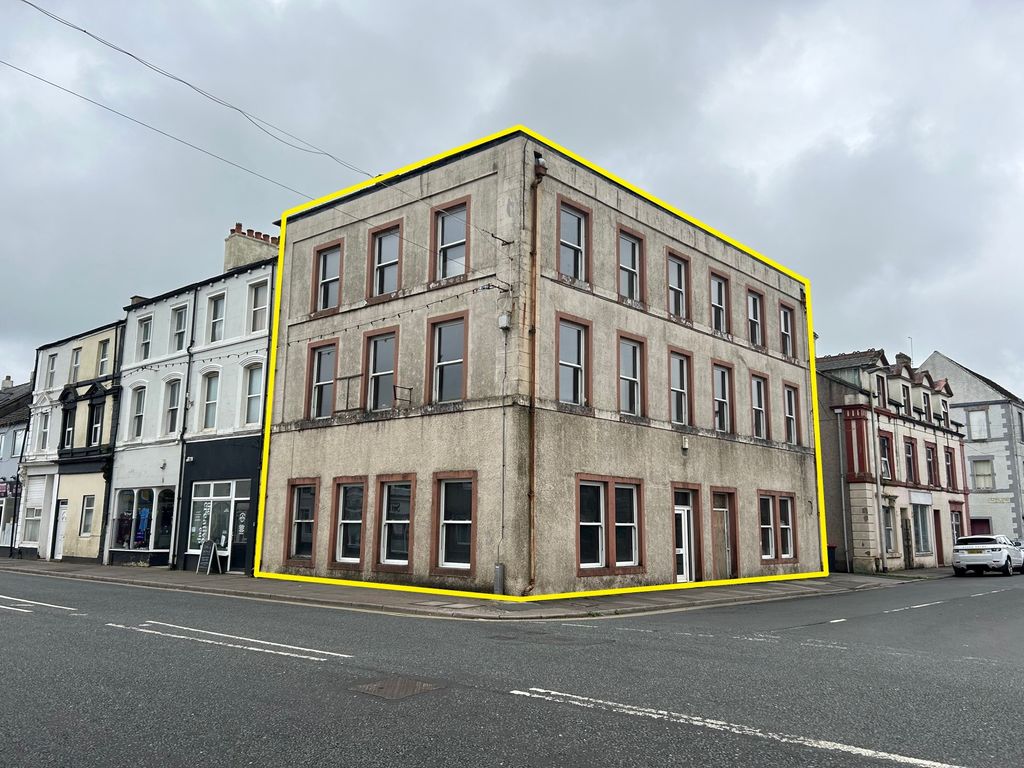 Property photo 1 of 10