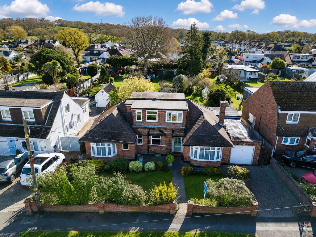 Property photo 1 of 19