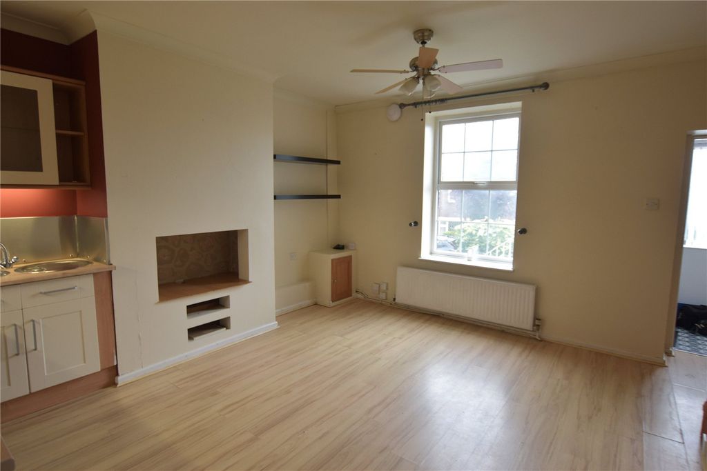 Property photo 3 of 7 Picture No. 03