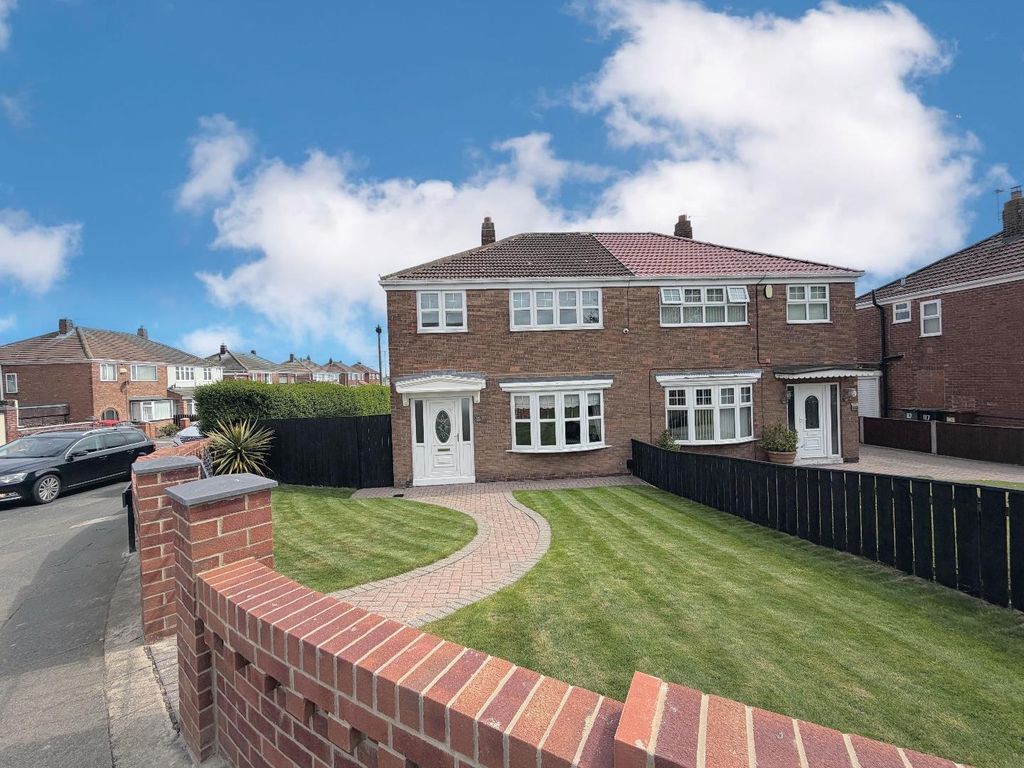 Property photo 1 of 12 Front