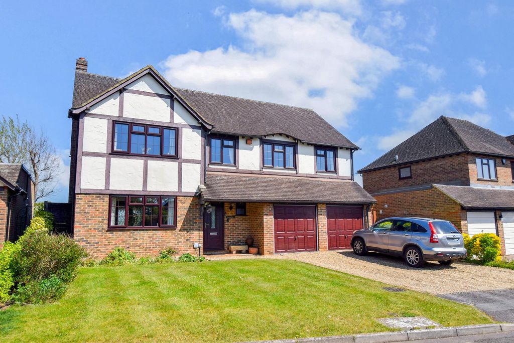 Property photo 1 of 30 External
