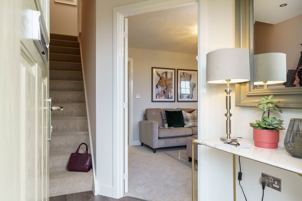 Property photo 3 of 12 Spacious Living For Everyone