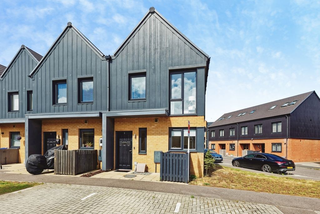 Property photo 1 of 20 Pbox-Img.Jpg
