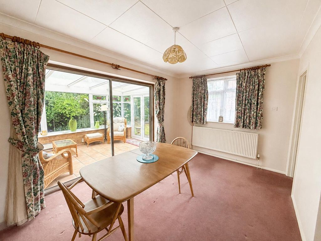 Property photo 3 of 18 11.Png