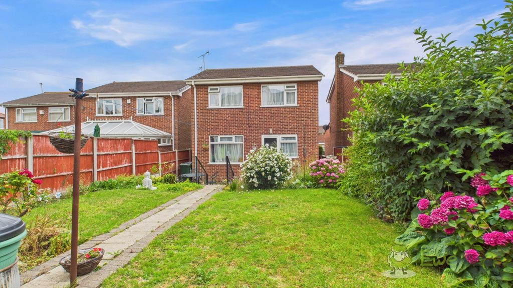 Property photo 2 of 9 Cam03669G0-Pr0025-Still009