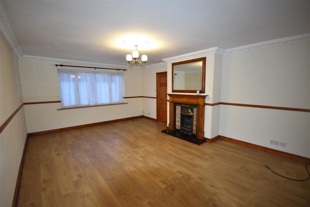 Property photo 2 of 10 Dsc_0005.Jpg