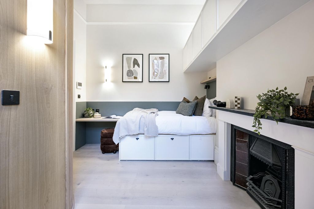 Property photo 1 of 11 F8 (6).Jpg