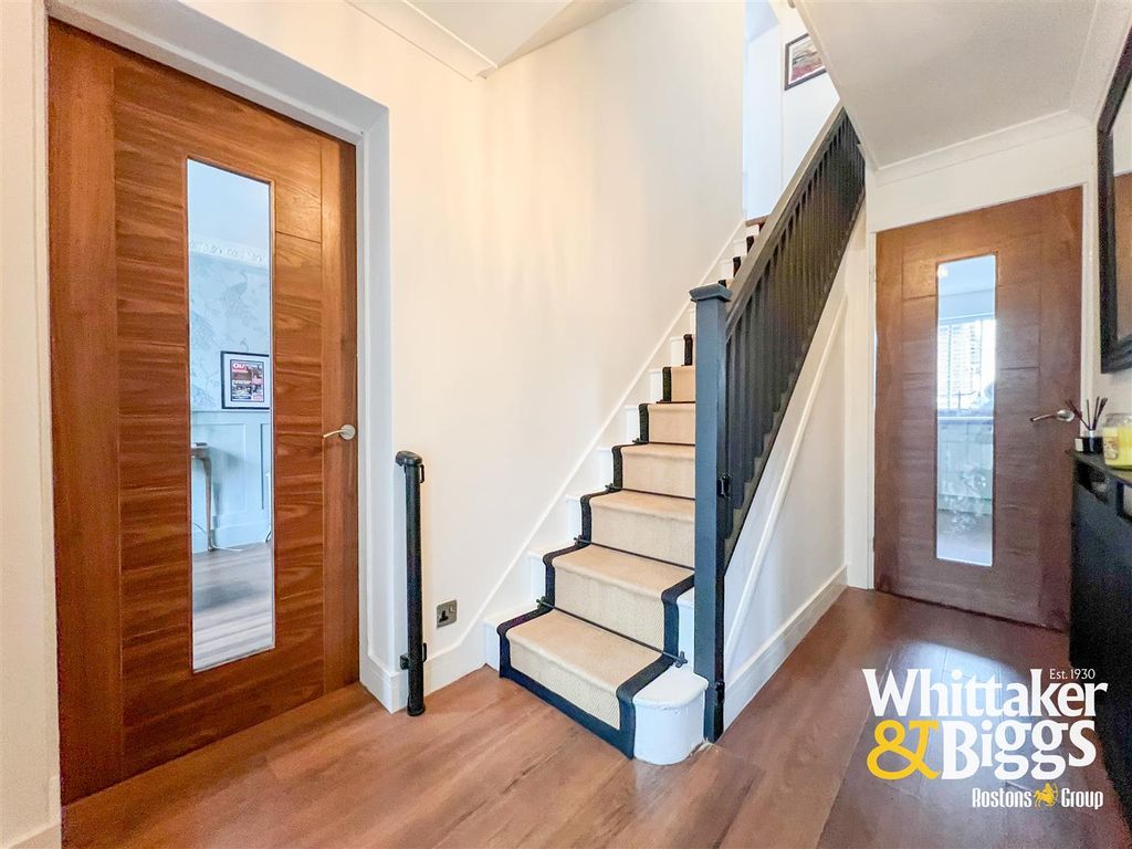 Property photo 2 of 25 Hall