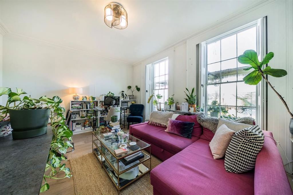 Property photo 2 of 6