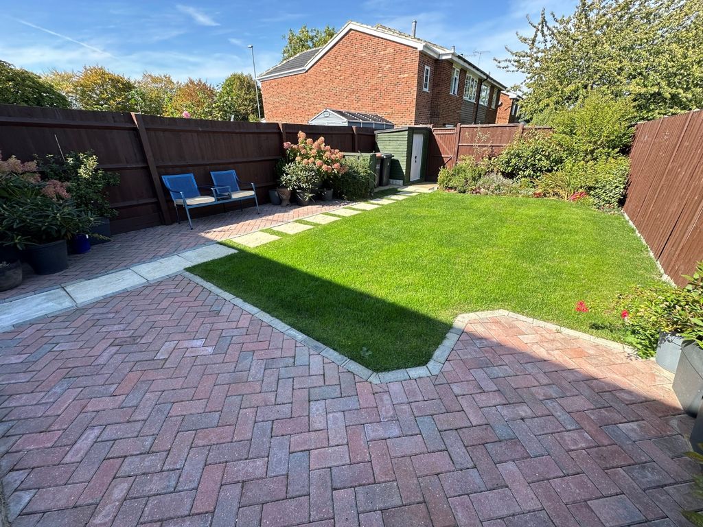 Property photo 2 of 23 4497192
