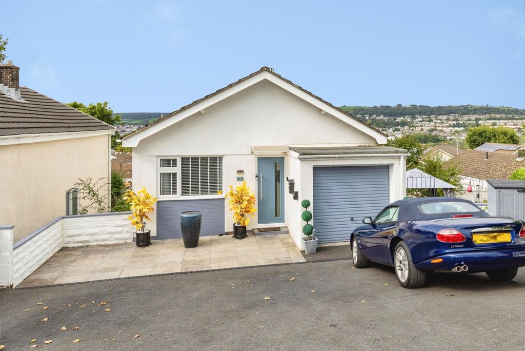 Property photo 1 of 23 Pbox-Img.Jpg