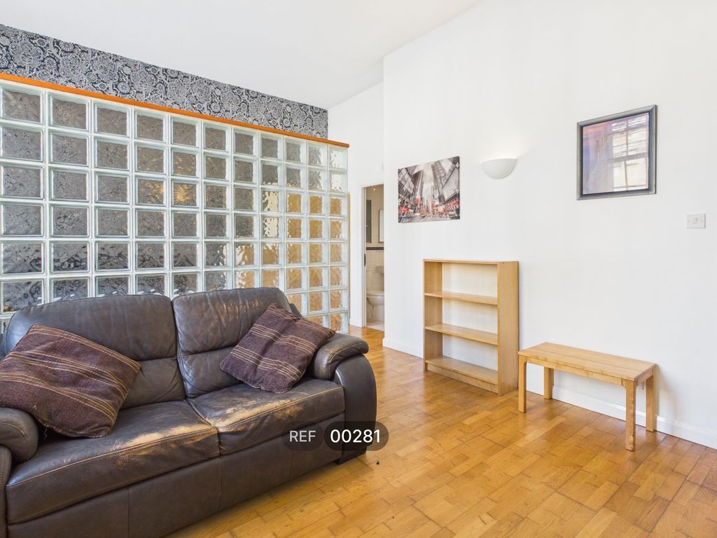Property photo 1 of 14 Living Area