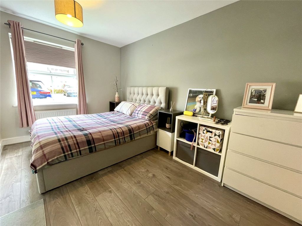 Property photo 3 of 12 Picture No. 08