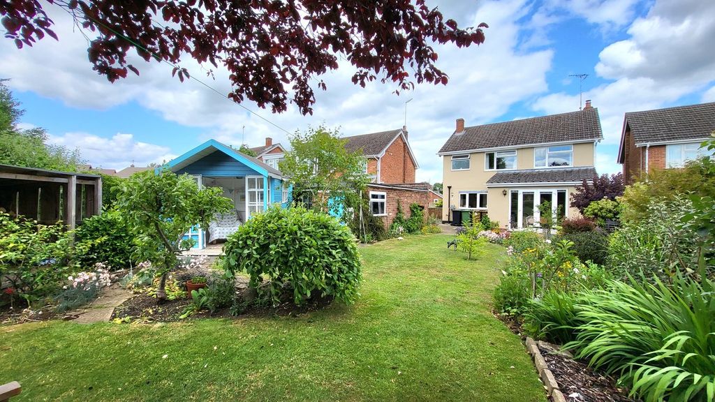 Property photo 1 of 25