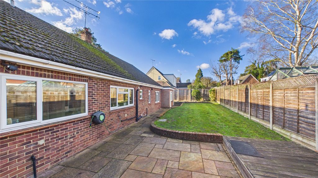 Additional image 16 of 5 bed detached house for saleLightwater, Surrey GU18