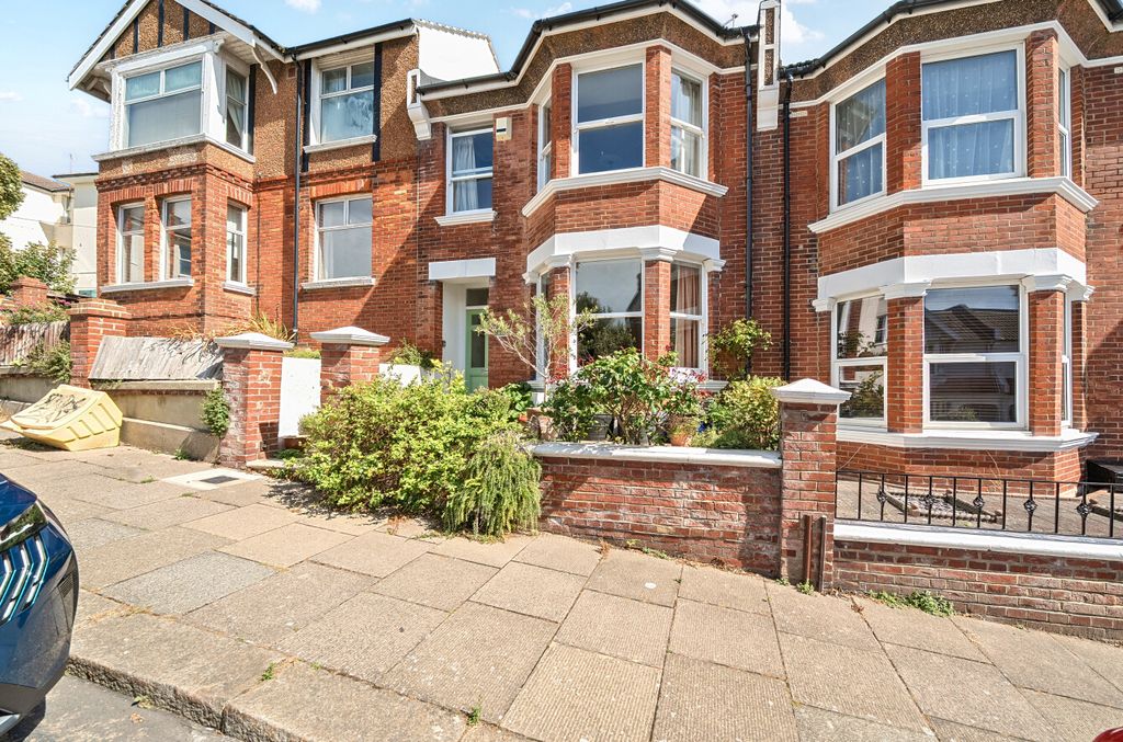 Property photo 1 of 15 1511564-3-1A01F75...