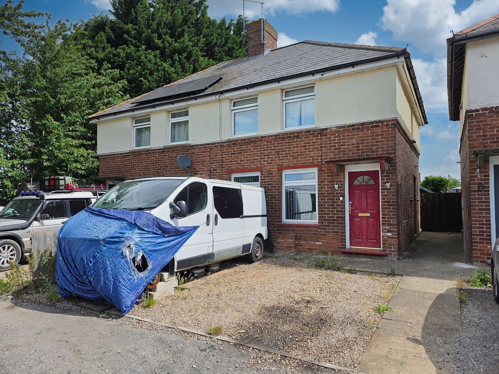 Property photo 1 of 11