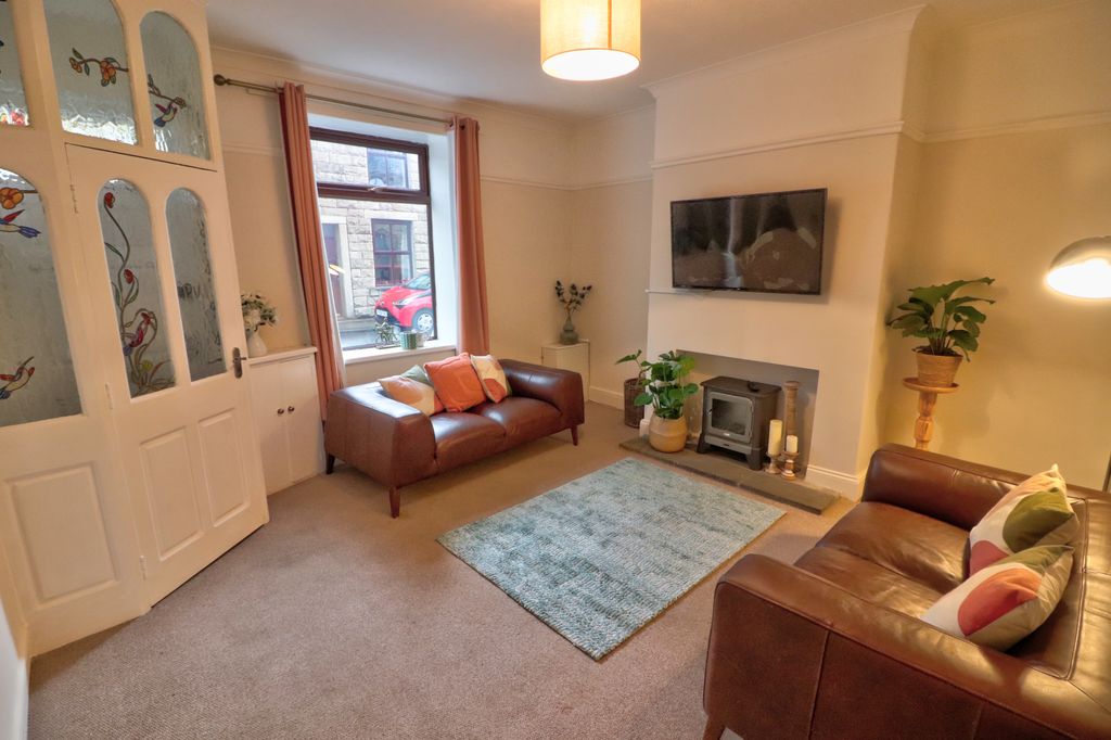 Property photo 2 of 13 Reception