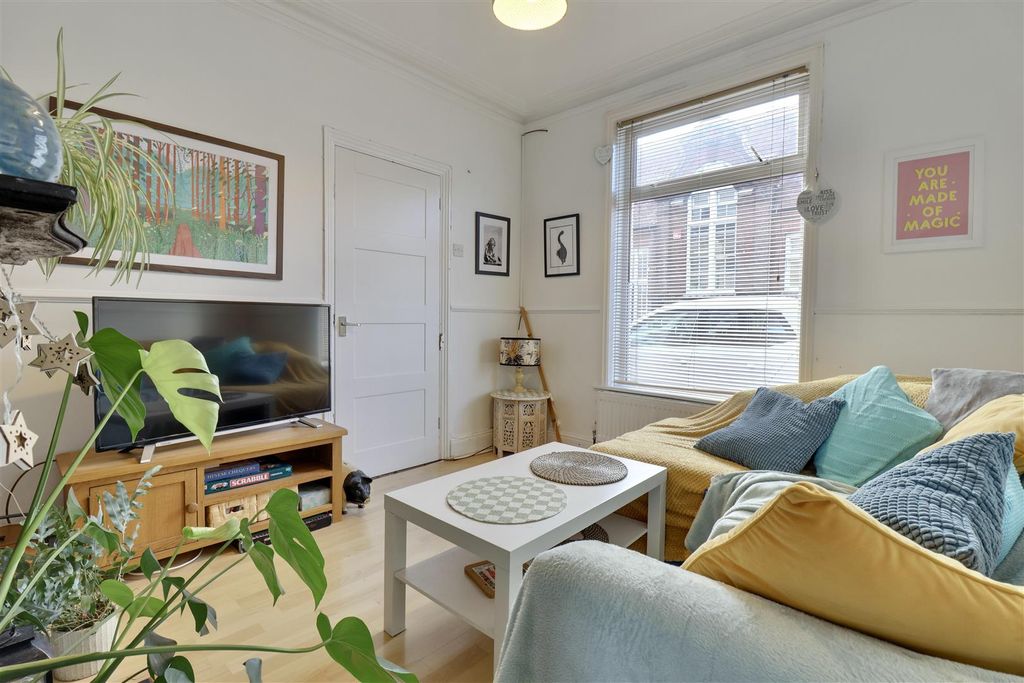 Property photo 3 of 14 3Be89C9B-Bc33-4Aa1-A6F0-4Abdf5677B9F_1_201_A.Jpeg