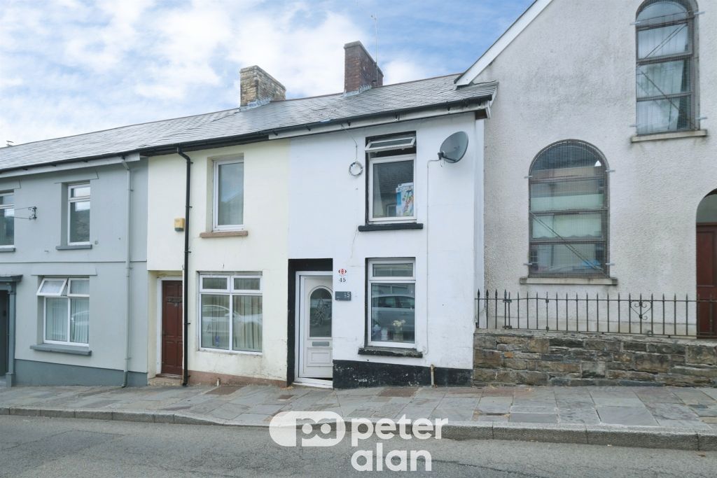 Property photo 1 of 28