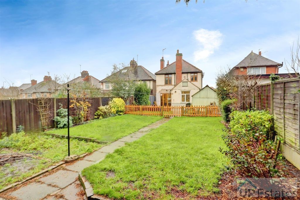 Property photo 2 of 16 Rear Aspect