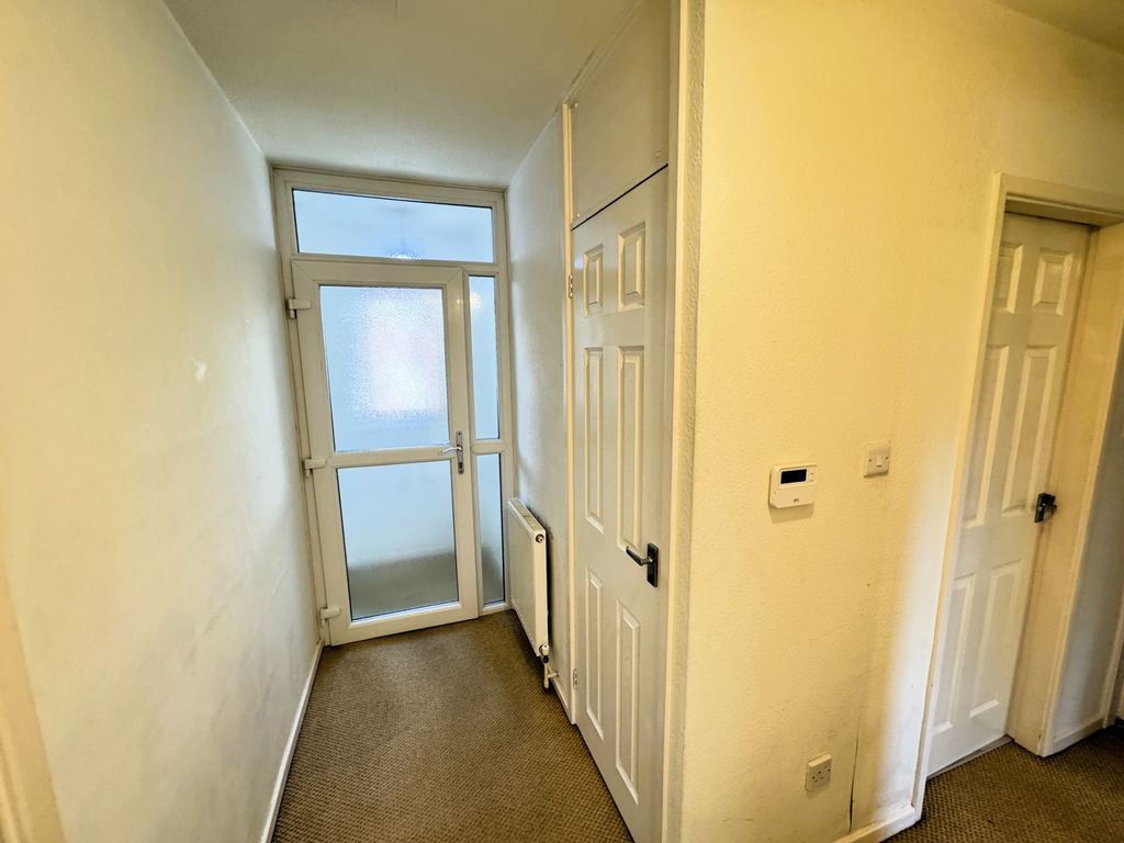 Property photo 2 of 11 Photo 19