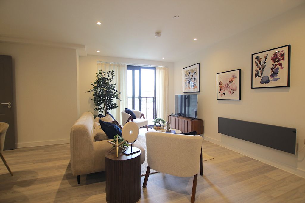 Property photo 2 of 12