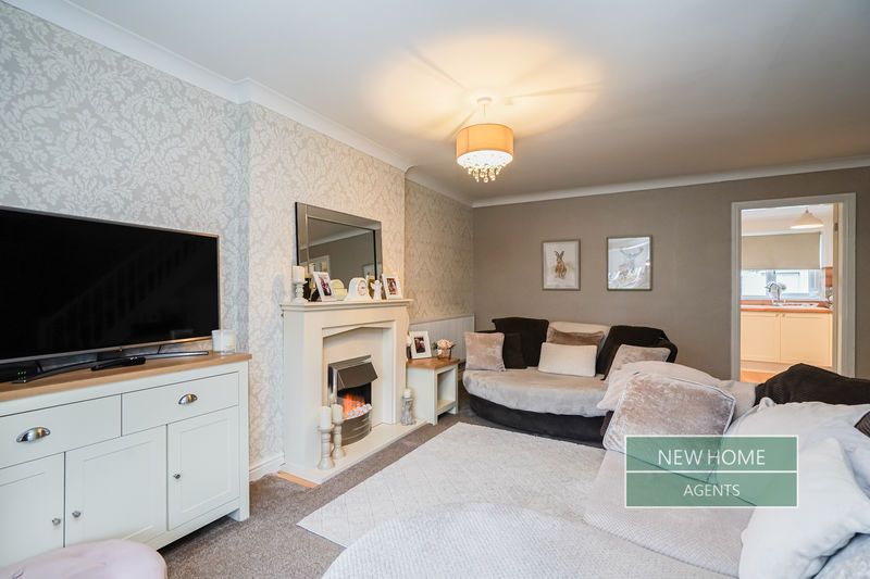 Property photo 3 of 22 Photo 11