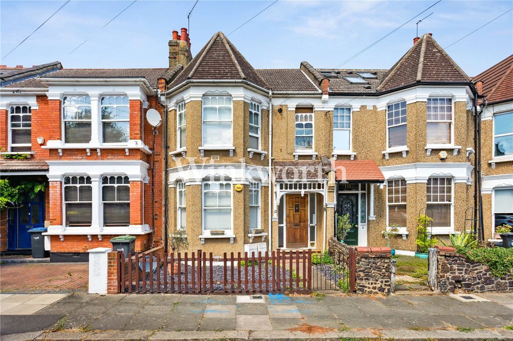 Property photo 3 of 17 Picture No. 18
