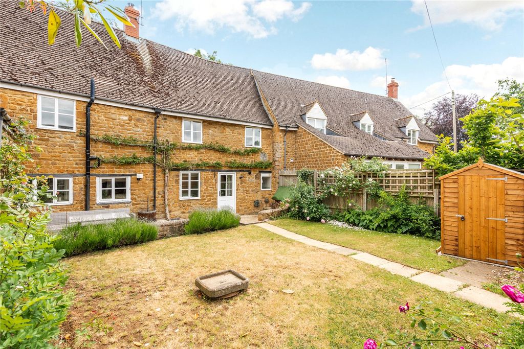 Property photo 1 of 15 Church Farm Cottage