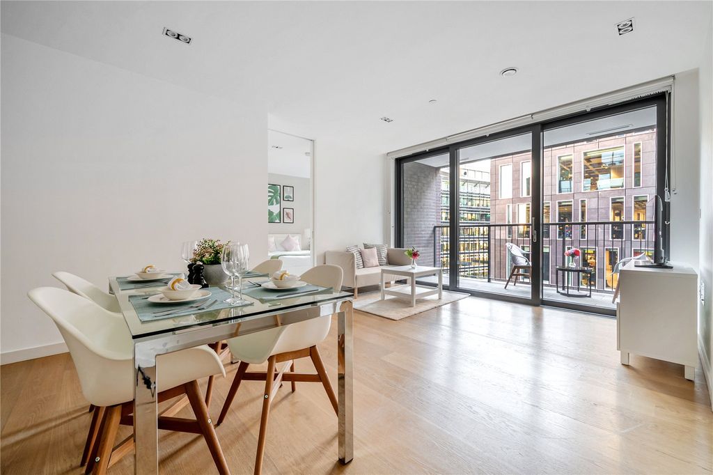 Property photo 2 of 18 Picture No. 04