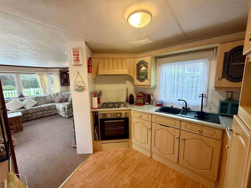 Property photo 3 of 11 Picture No. 19