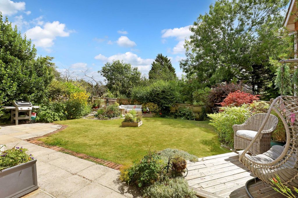 Property photo 2 of 13 Picture No. 04