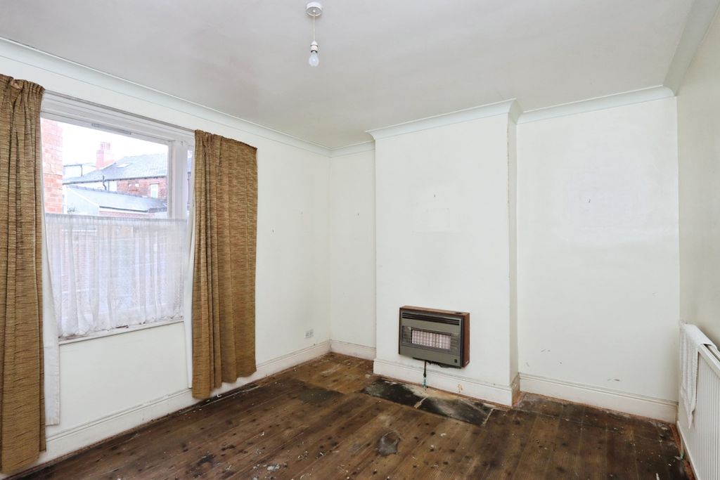 Property photo 2 of 17 Reception Room