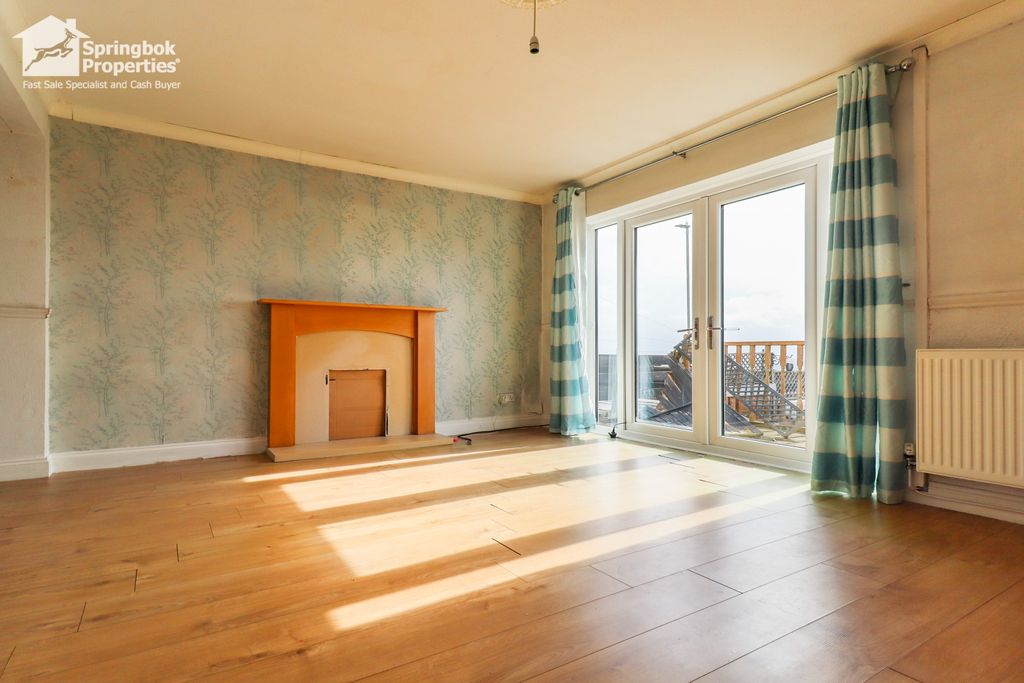 Property photo 2 of 18 Image 1