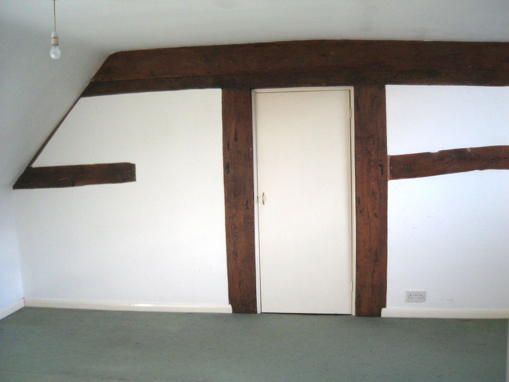 Property photo 3 of 4