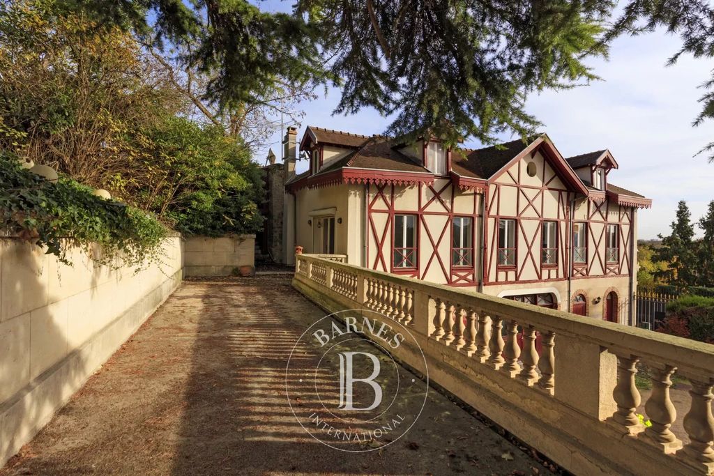 Property photo 3 of 20