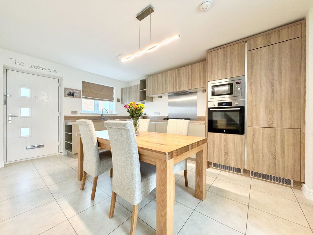 Additional image 6 of 3 bed terraced house for saleBenny Drive, Denny FK6