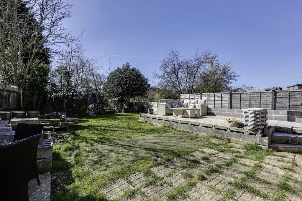 Property photo 2 of 13 Picture No. 19