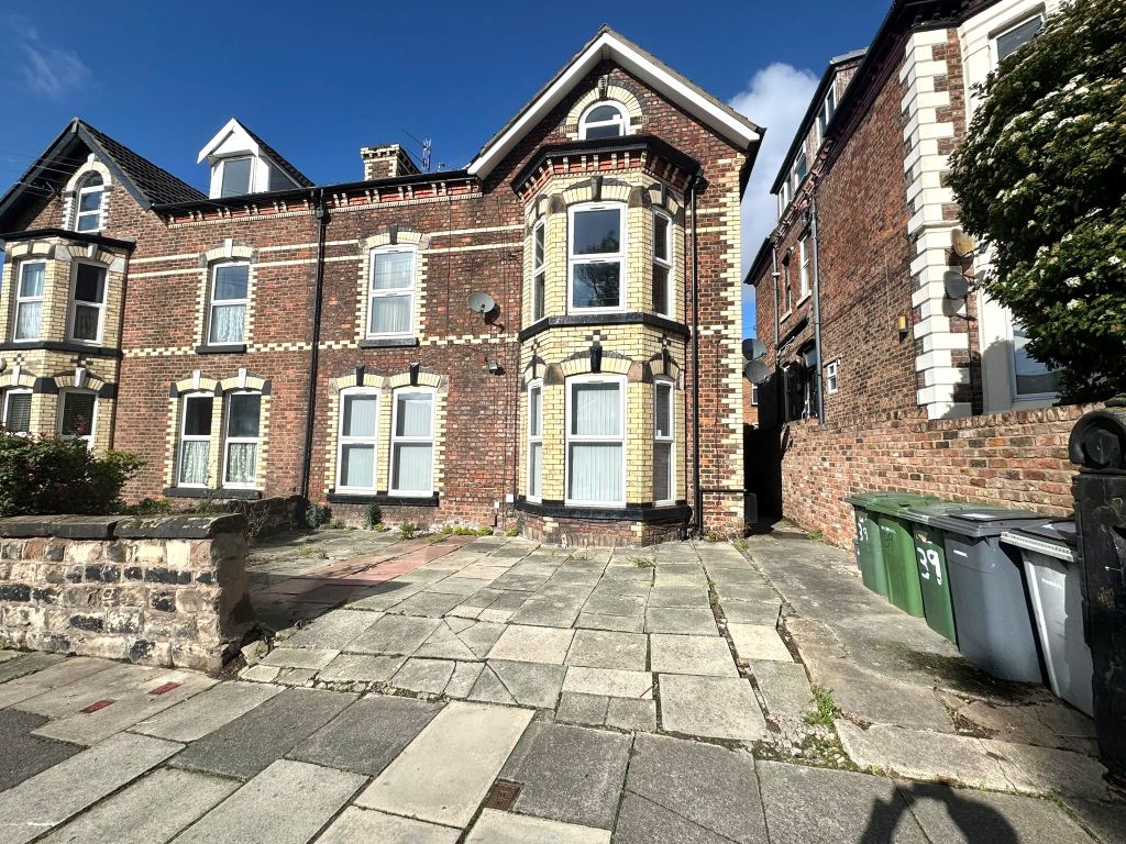Property photo 1 of 1