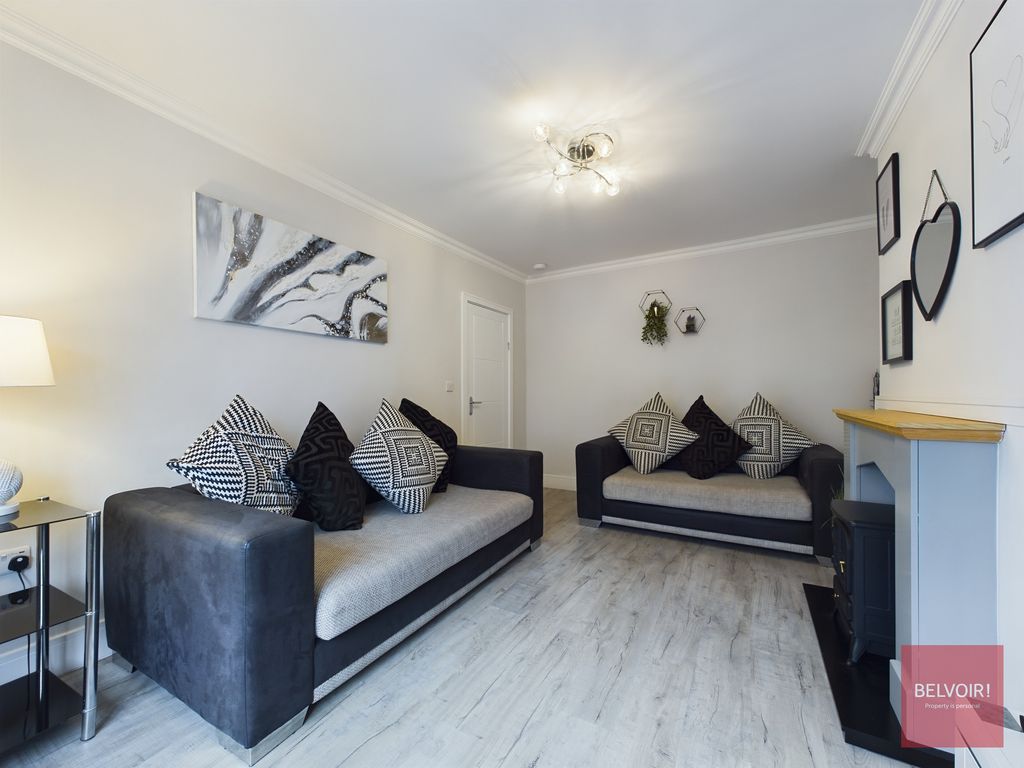 Property photo 3 of 24