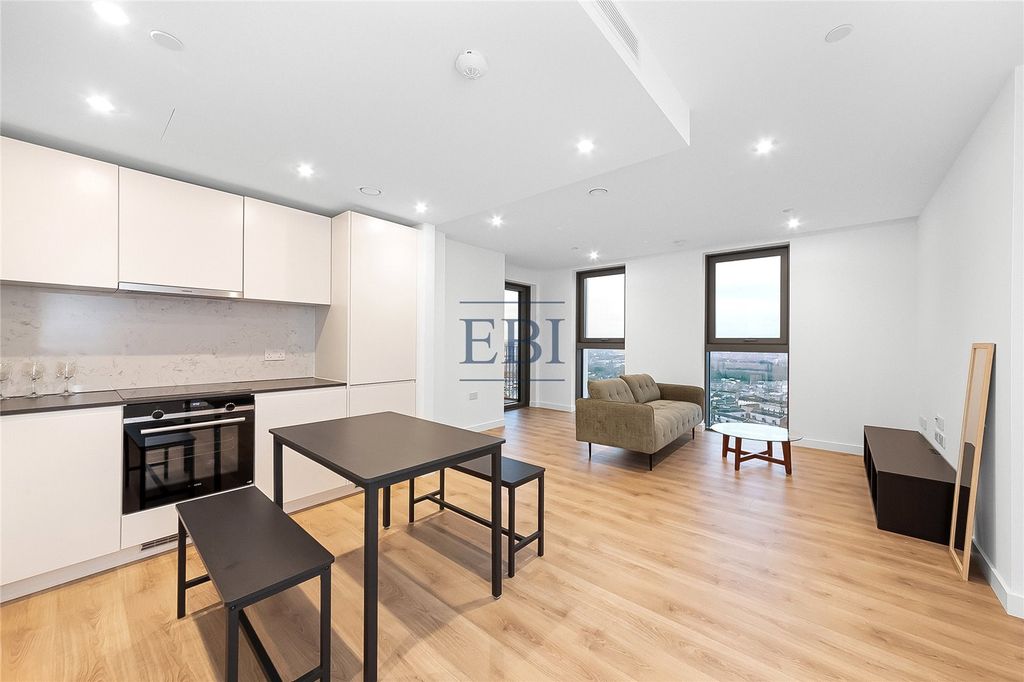 Property photo 3 of 11 Picture No. 04