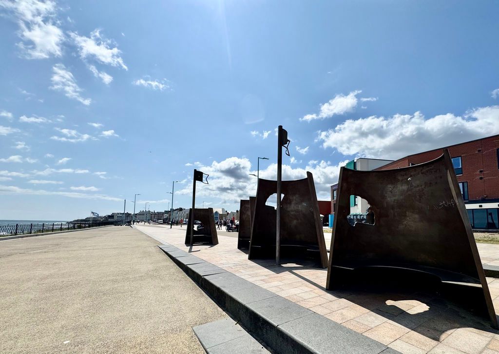 Property photo 3 of 10 Photo 2