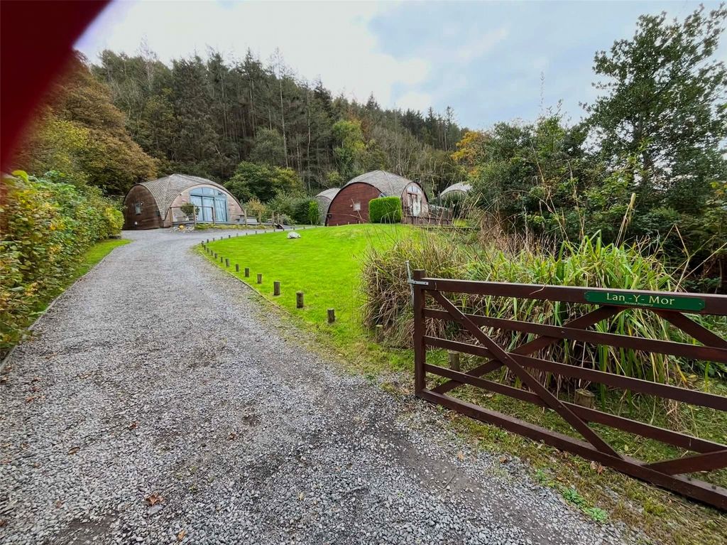 Property photo 2 of 14 Picture No. 09