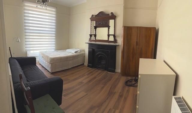 Property photo 3 of 5 Photo 4