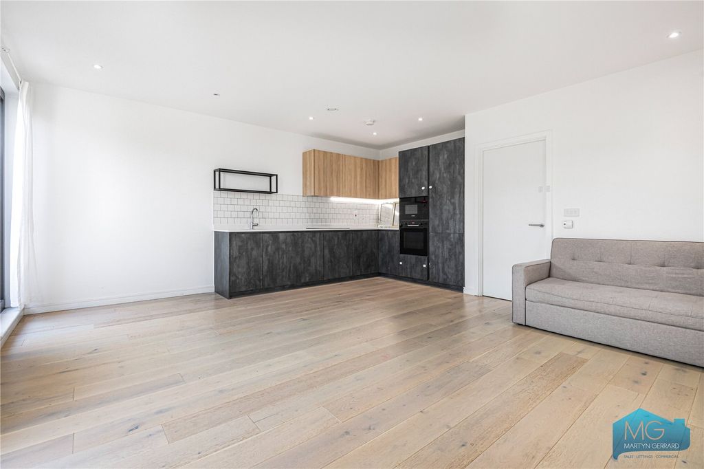 Property photo 3 of 14 Picture No. 09