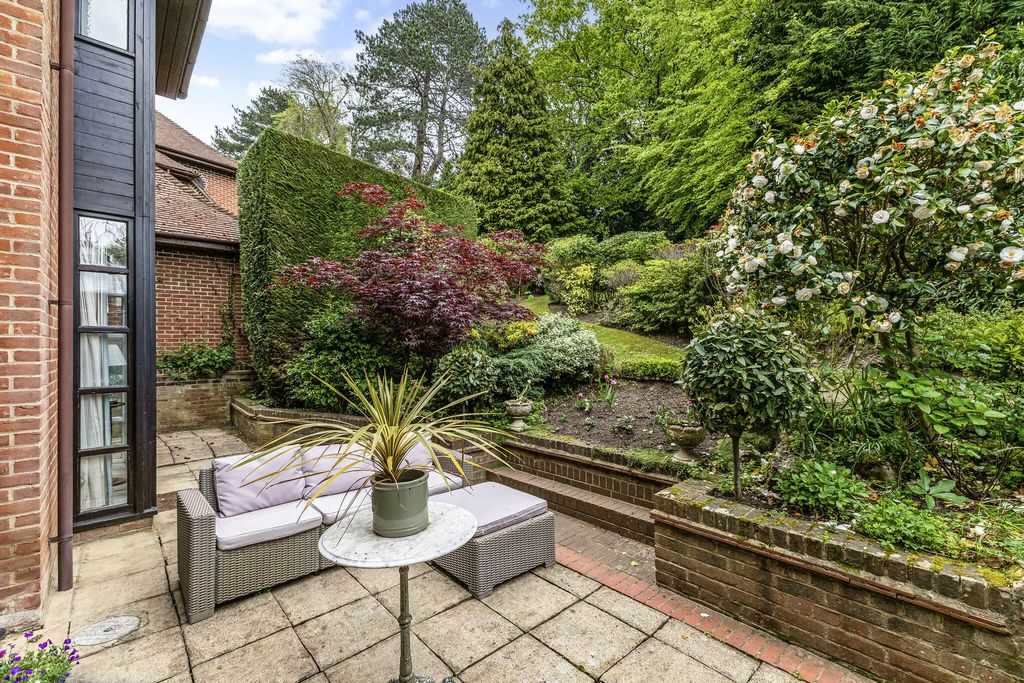 Property photo 2 of 15